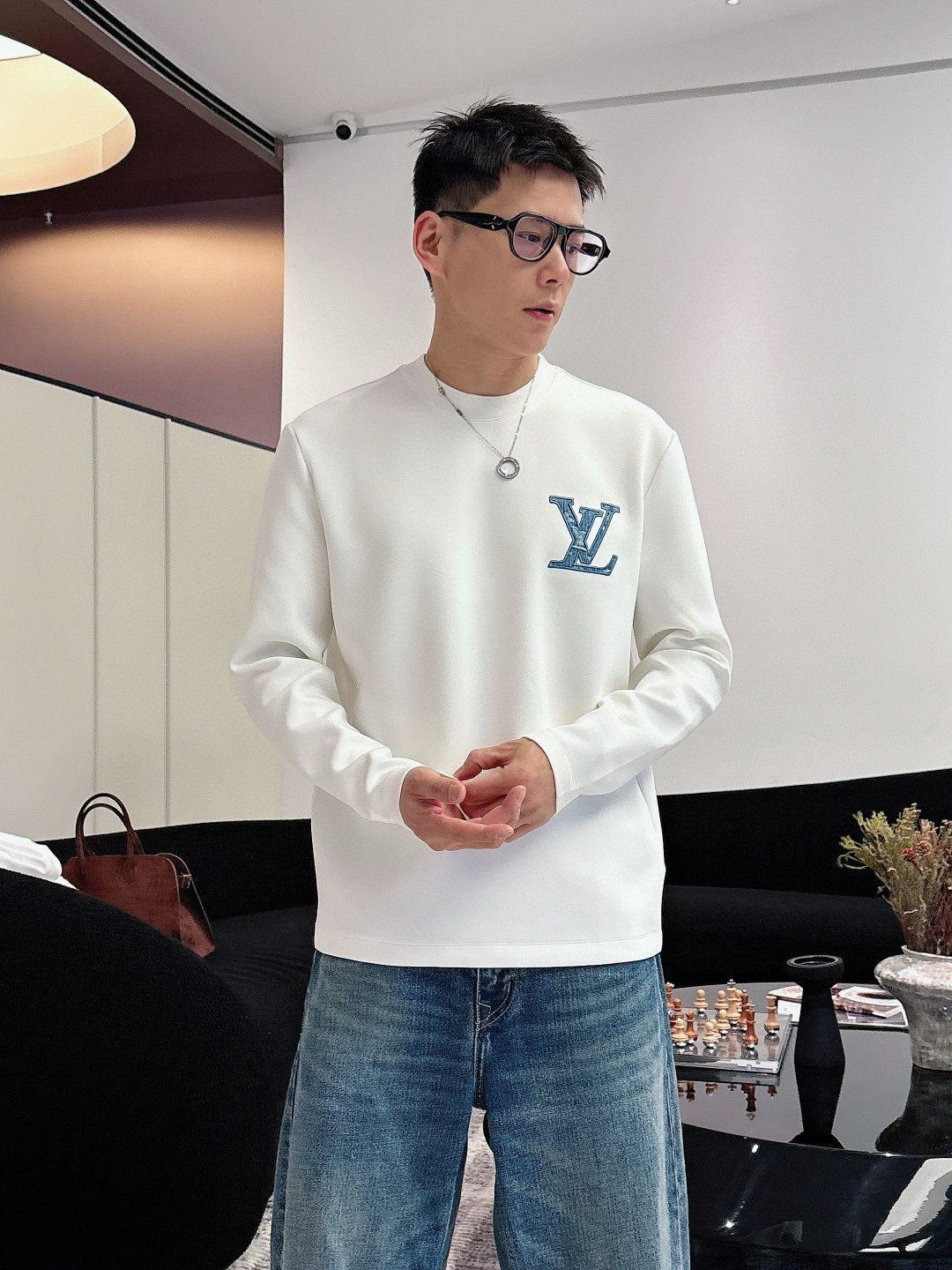 루이비통 남자 맨투맨 후드티