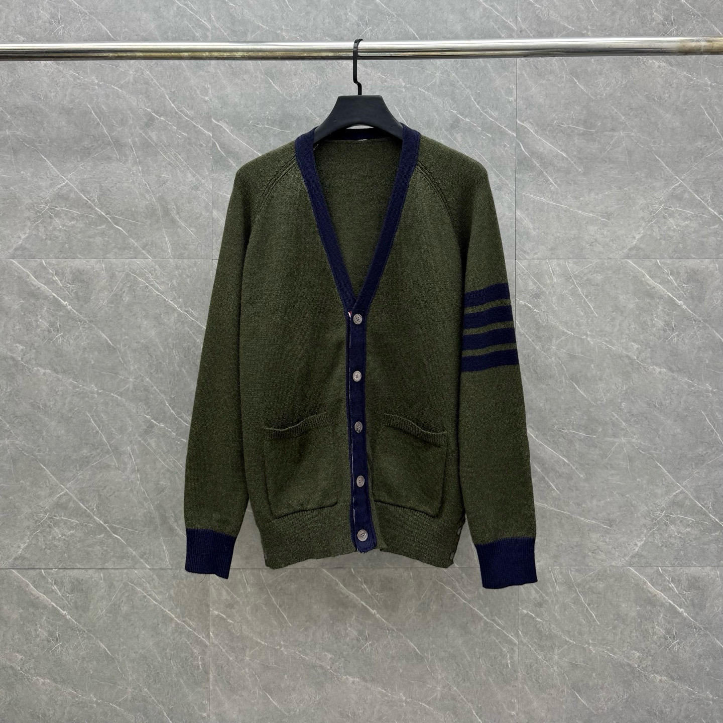 톰브라운 남녀공용 가디건