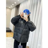 프라다 남녀공용 패딩