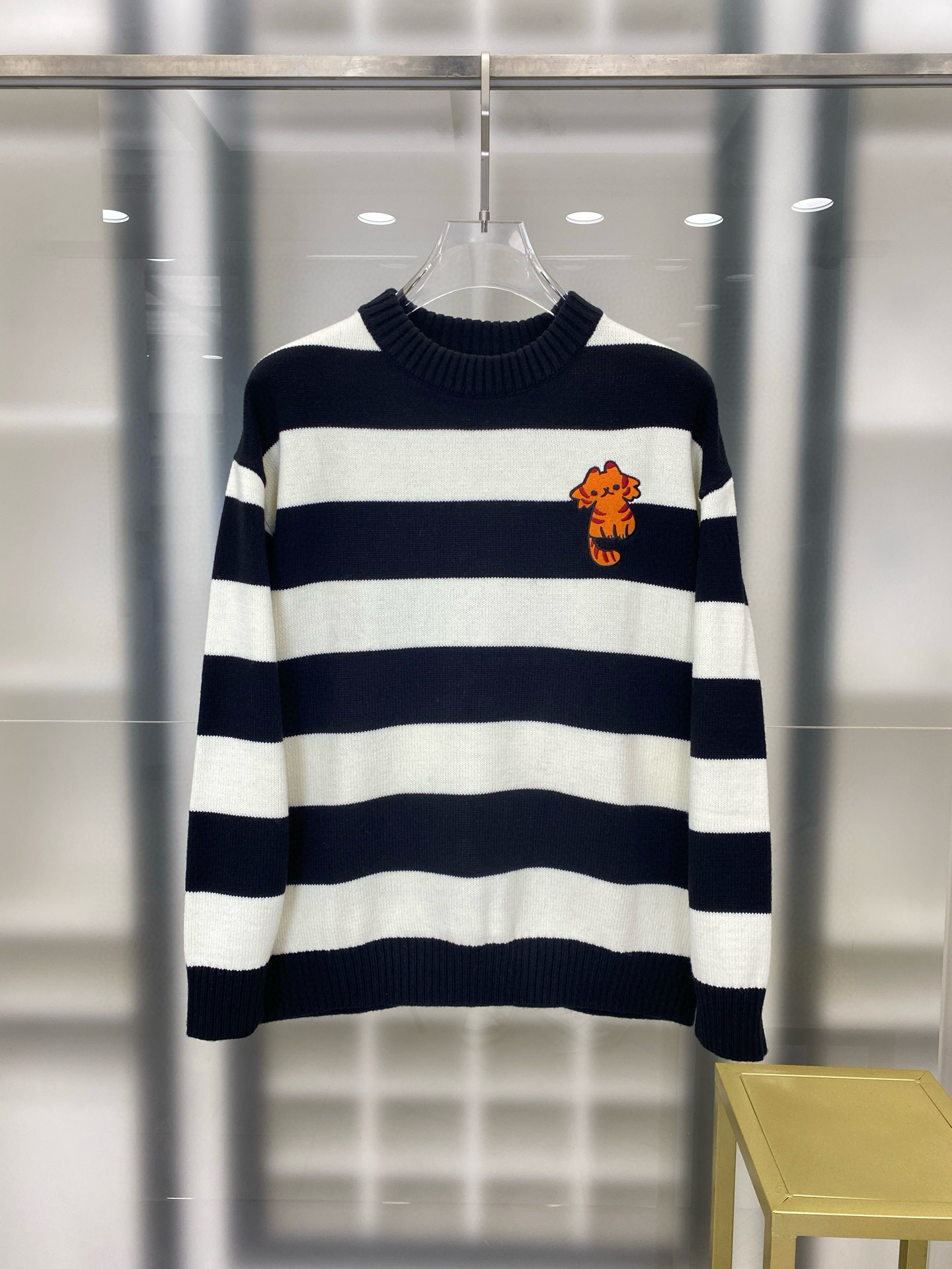 구찌 남자 니트